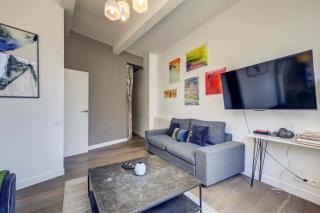 Montmartre Stylish and bright 3BD with terrace - 4