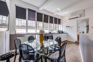 Montmartre Stylish and bright 3BD with terrace - 1