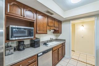 The West Valley Stay - 5