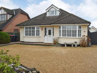 Redcot Holiday Bungalow - Peover Superior - 0