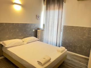 BERGAMO AIRPORT ROOMS Self check-in - Bergamo - 0
