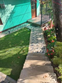 The Deni's Place - 8