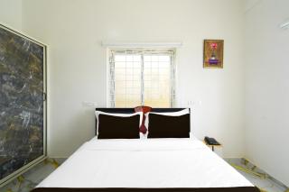 SPOT ON GN luxury Suits - Hyderabad - 4