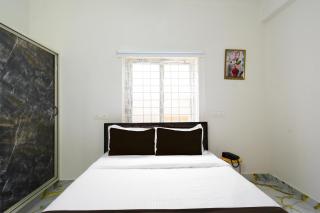 SPOT ON GN luxury Suits - Hyderabad - 8