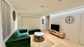 Stylish New & Cosy 3-Bedroom Retreat in Auckland - Perfect for Your Next Getaway! - Auckland - 0