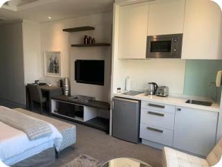 Dante’s Sandton Skye Apartment - Johannesbourg - 3