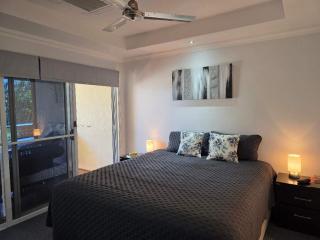 Palm Breeze Holiday Unit - 1