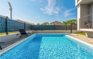 Nice Apartment In Zadar With Wifi - 9