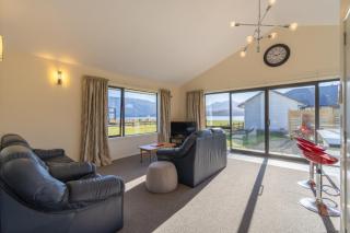 The Tranquil Edge - Te Anau Holiday Home - Te Anau - 4