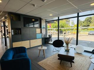 B&B HOTEL Aix en Provence Venelles - 8