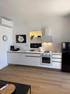 Central studio in Poros old town - 3