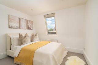 Chelsea Apartment with Rooftop Terrace - 1