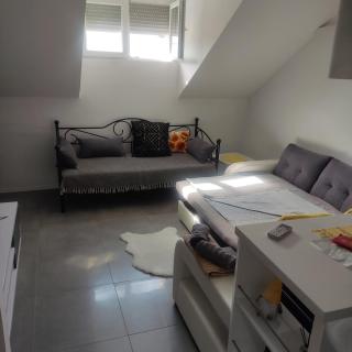 Studio apartman Laura - 1