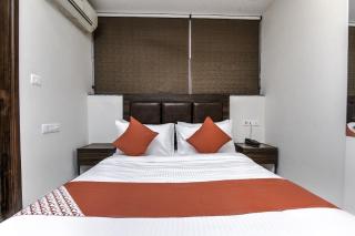 Hotel O Ramesh Nagar Metro Station Formerly Rosewood - 3
