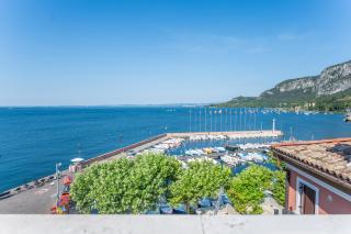 ApartmentsGarda - Baia Del Garda 5 - Garda - 0