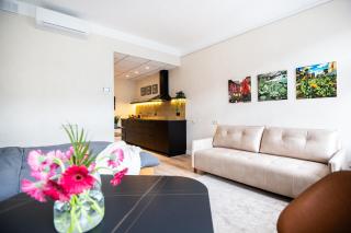 tARTu Stays at City Center - 1