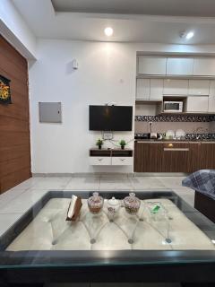 Naples Suite - Green Facing Park View - Noida - 6