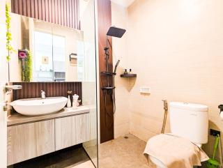 Lovina Spacious and Cozy 2-bedroom at Orchard Park - 6
