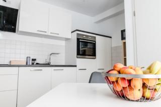 janu-homes - 2 Zimmer Apartment - 4 Betten, Lahnblick vom Amselweg - 4