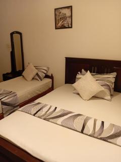 Villa Luxez - Kalmunaikudiyiruppu - 9