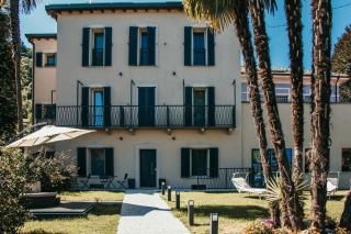 Gio Leo Guest House - Lesa - 0