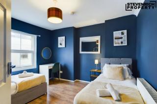 Central Pool Table and Darts Board 4 Beds 4 Guests - Brighton & Hove - 0