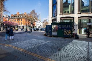 Kensington Luxury Suites - 7