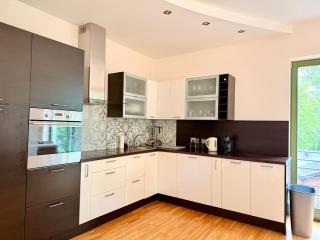 Jasmin Terrace Apartment - 7