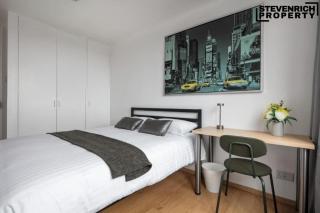 Contractors & Relocators Lake View 3Beds 6Guests - London - 5