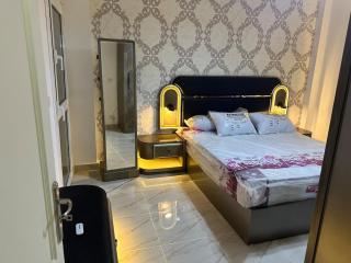 3BR Amazing location in Madinaty B12 - Madinaty - 0