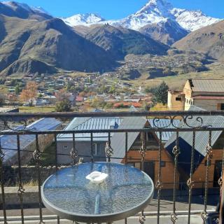 Hotel IVERIA - Kazbegi - 0
