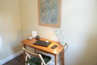 3 Bed House with Home Office Garden and Free Parking - Nottingham - 3