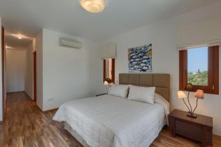 Aphrodite Hills Superior Villas Superior Villa 0135 Air Conditioning 5 Bedrooms Paphos - Paphos - 4