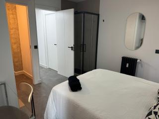 Cozy private room with shower #1 - Madrid - 4