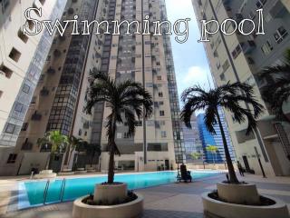 L1 Twin Bed Staycation in Bonifacio Global City - Manila - 7