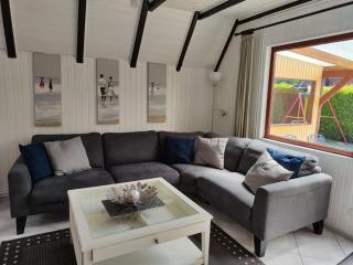 6 Personen Ferienhaus mit 4 Schlafzimmern, Infrarotwaermekabine, mit Blick auf den Weltschiffahrtsweg in Otterndorf - 9