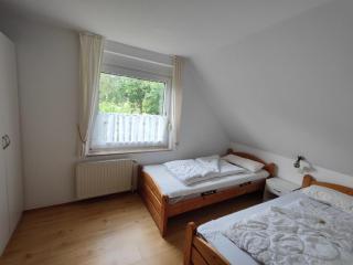 6 Personen Ferienhaus Austernfischer mit zwei Toiletten in Otterndorf - 4