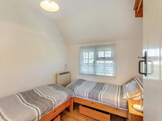 Island Cottage - West Mersea - 2