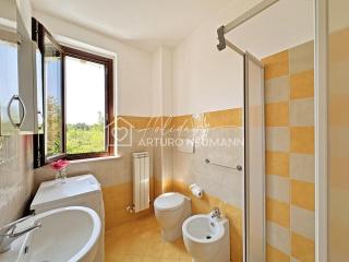 172 - Bellissima villetta bilocale climatizzata con portico e giardino al Residence Adamo ed Eva con 2 piscine e campo da calcio - 2