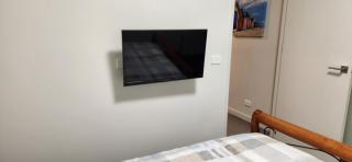 Two bedroom apartment with views in Cheltenham - Cheltenham - 1