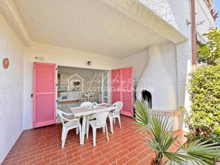 119 - Bilocale al Taunus con portico, giardino e barbecue - SPIAGGIA INCLUSA - 0