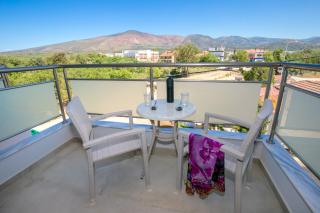 Patiras Deluxe B&B - 1