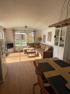Chalet am See in Holland - 5