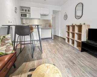 T2 cosy avec terrasse privée à Montluçon - 4