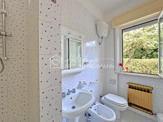 244 - Villa singola quadrilocale al Taunus con aria condizionata, ampio giardino e garage - SPIAGGIA inclusa nel prezzo - Numana - 2