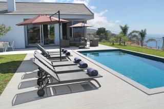 Luxury Calheta Villa Casa Calheta Heights 3 Bedrooms Stunning Sea Views Contemporary Design - Calheta - 0