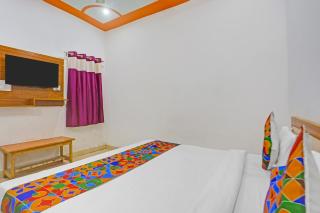 Via Yadhuvanshi Dhaam - 900m from Prem Mandir and Iskcon Temple - 1