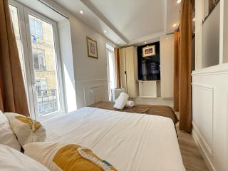 65-FRENCH CANCAN ST DENIS - Parijs - 2