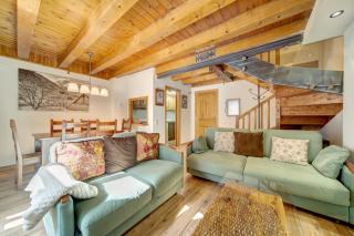 Arties Luxury Apartments - Parking y Guardaski en Vall de Ruda - 0