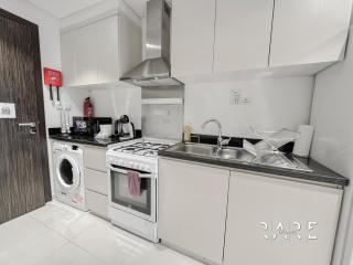 Rare Holiday Homes - Near the Golf Course - Carson Tower B - Damac Hills - R3308 - 4
